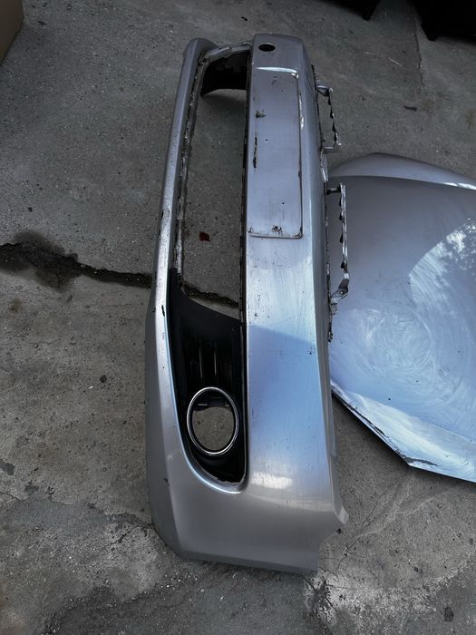 Capotă motor,bară față vw golf 6.berlină.