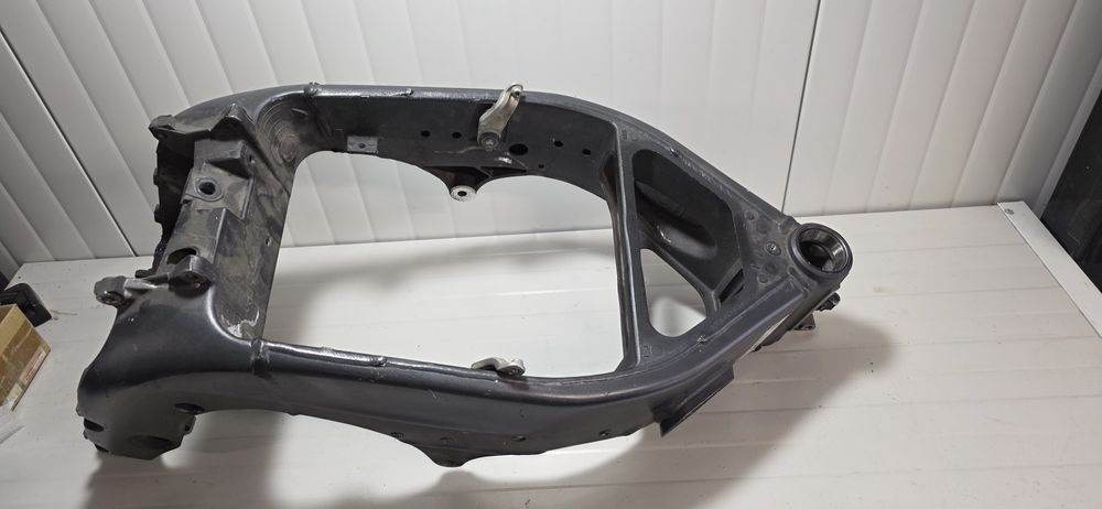 Sasiu cu acte Yamaha R1 2004 2006 , cadru codita , scarita , carene