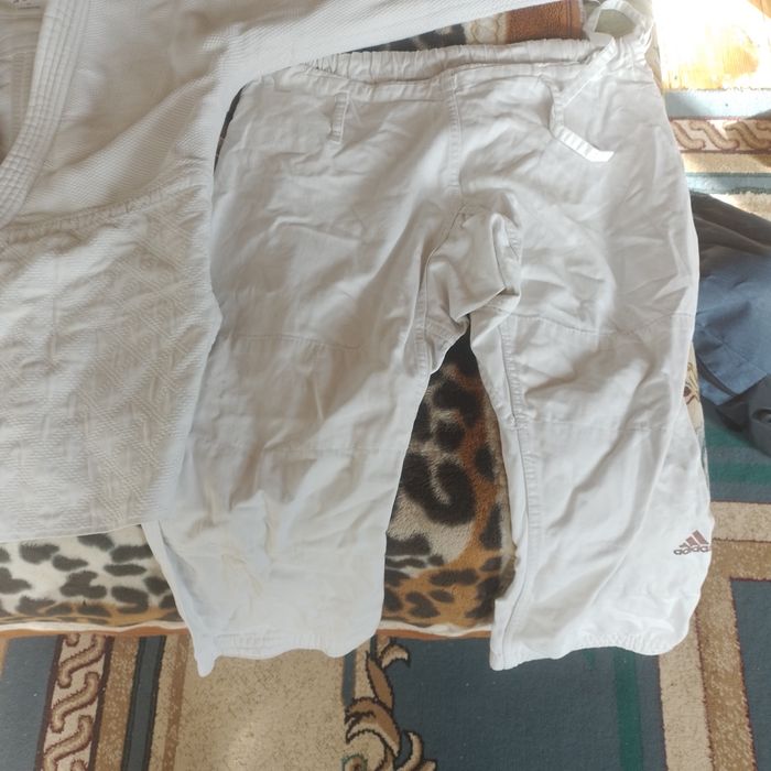 Продам кимоно для дзюдо