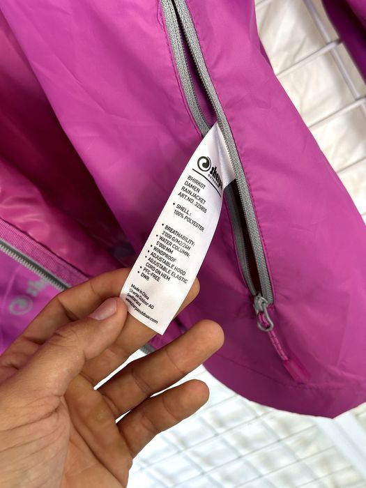 Дамско непромокаемо яке / ветровка Sherpa Outdoor (Birkot Damen Rainjacket) - размер XL, Отлично състояние