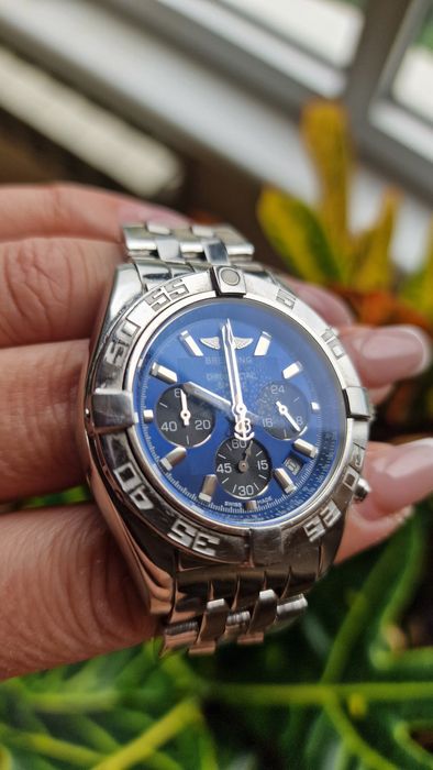 Продам часы Breitling б/у