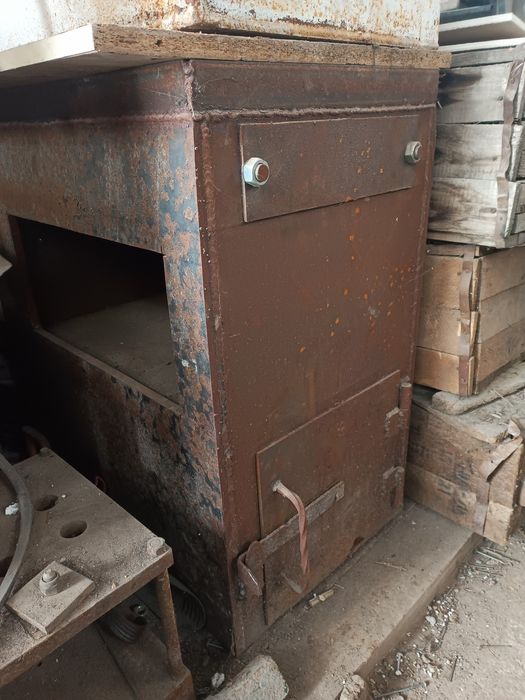 Банная печь в комплекте с дымоходом