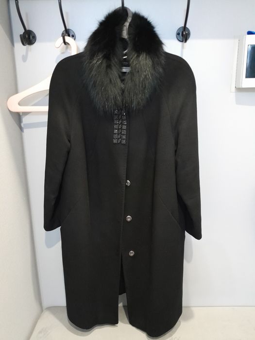 Продам  женское демисезонное пальто