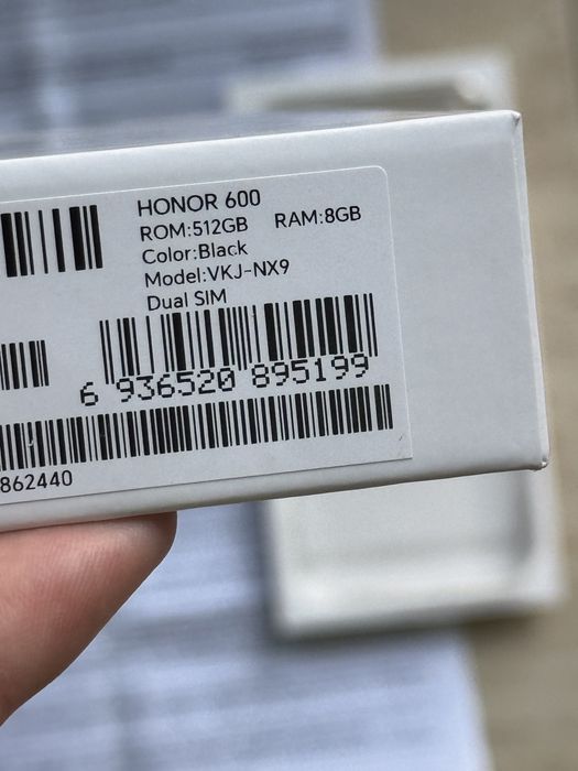 Honor 600 512GB / КАТО НОВ / 3г. ГАРАНЦИЯ