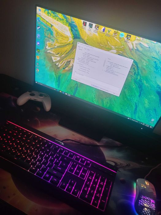 Vand pc fujitsu decent.