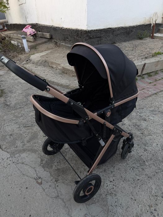 Детский коляскаа