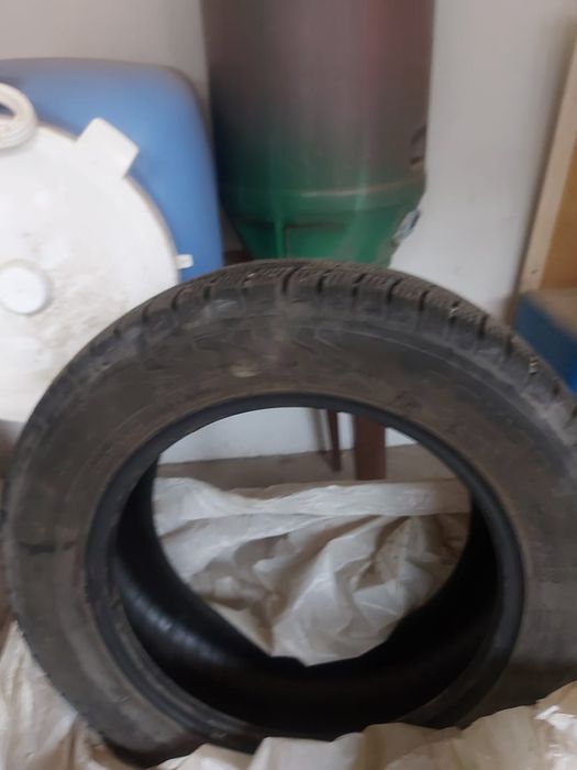 Продам покрышку б/у