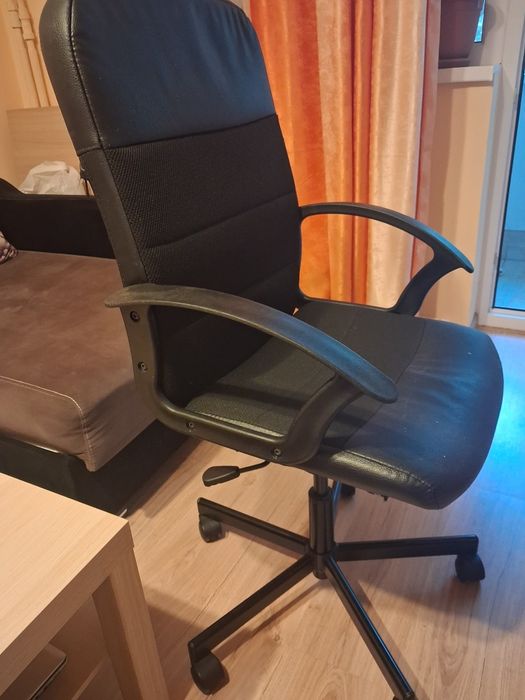 Scaun birou/gaming transport gratuit