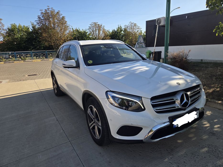 MERCEDES-BENZ Glc
