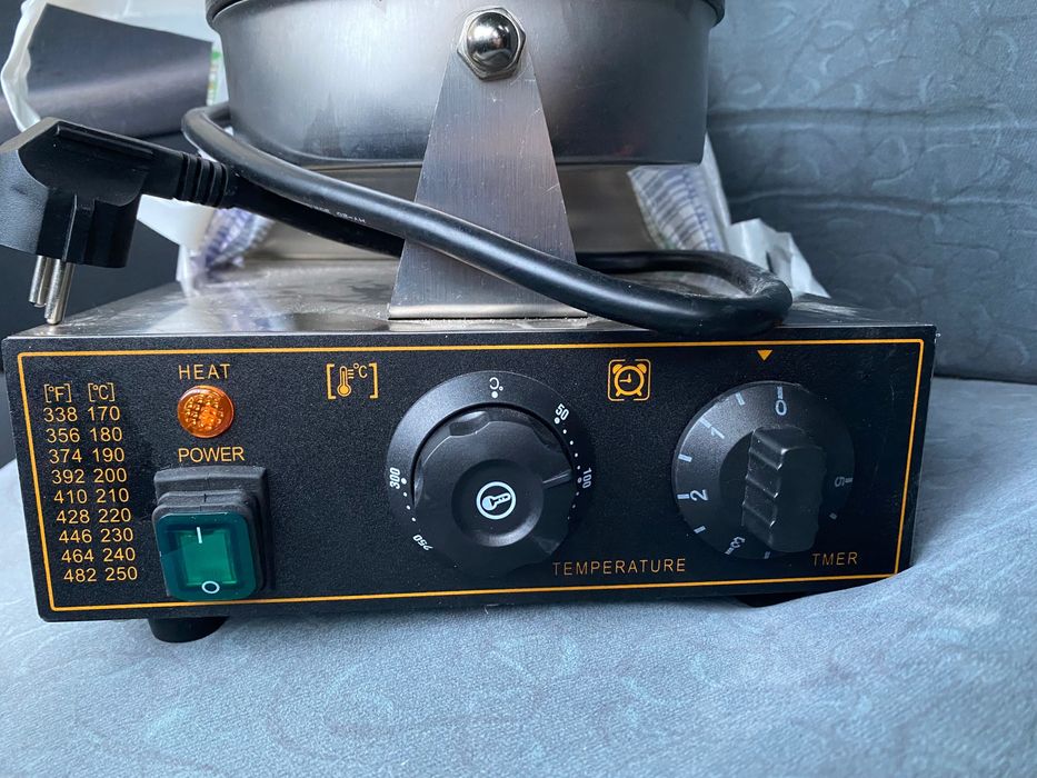 Бургер преса за нло бургери