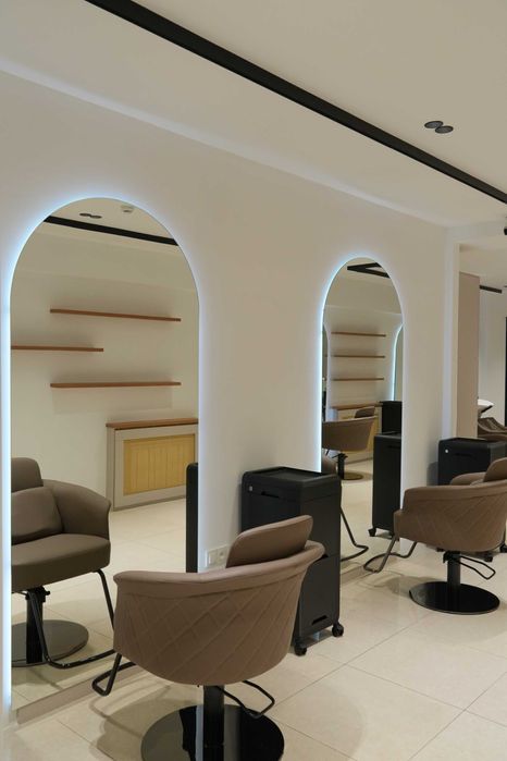 Продаётся готовый салон красоты в самом центре города в аренде