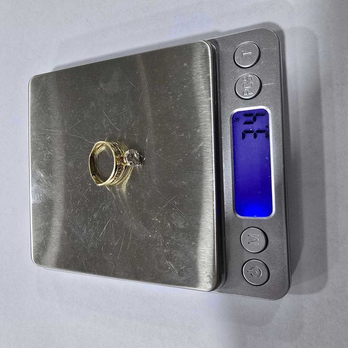 Златен пръстен 14 карата 3,4грама