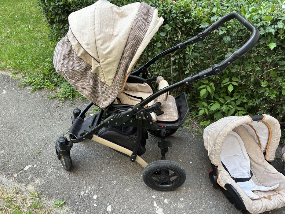 Carucior 3 in 1 bej/gri - ingrijit, curat in state foarte buna