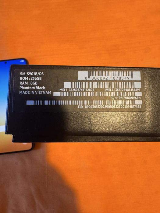 Samsung s22 /8-256 gb dual sim