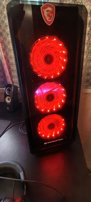 Продавам мощна геймърска конфигурация, подходяща за AAA игри на 1440p/2K Ultra настройки