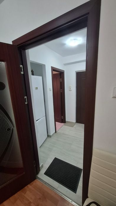 Garsoniera de închiriat