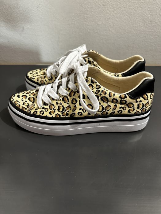 Еспадрили Replay и тигрови кецове