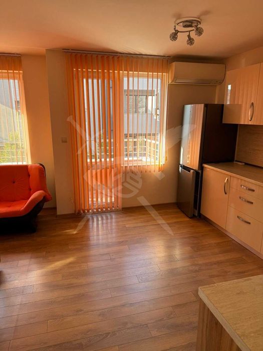 Двустаен апартамент под наем в Каменица 1  11845141