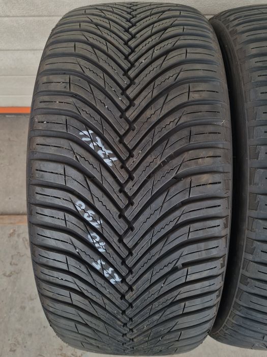 Всесезонни гуми MAXXIS Premitra Allseason AP3 235 40 R19 дот 1724