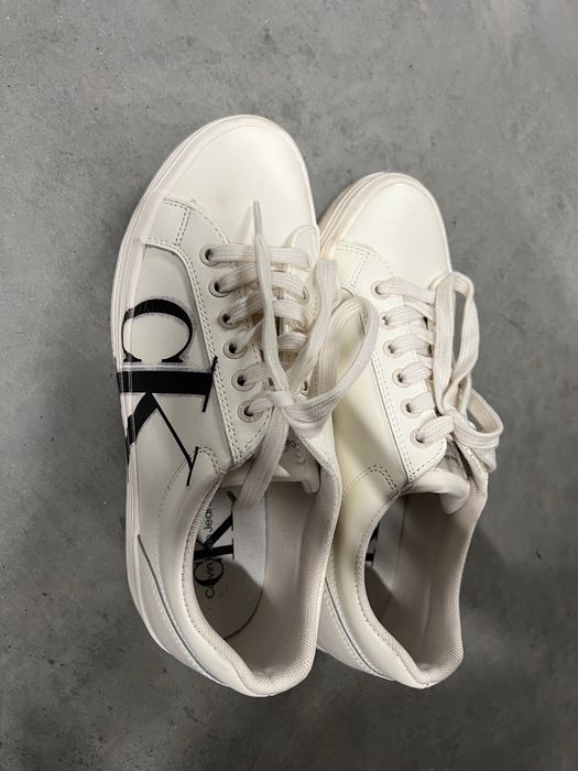 Чисто нови кецове