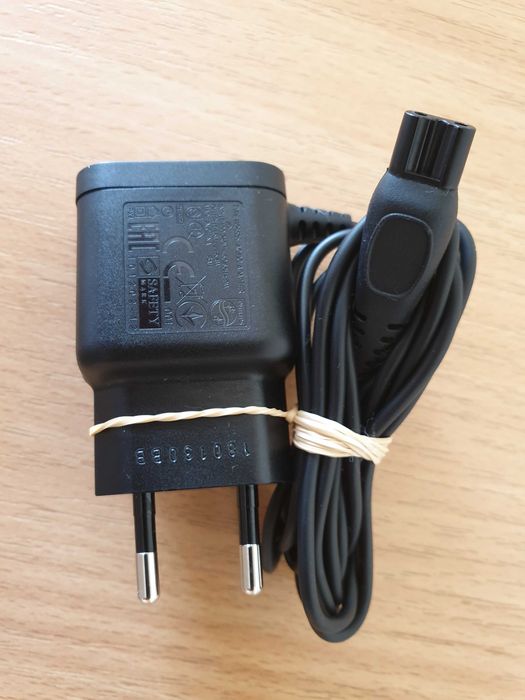 Incarcator original Philips HQ8505 15V 5,4W mufa 2 pini Nou OneBlade