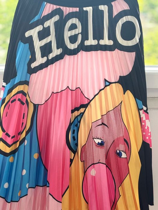 Fustă plisată cu culori vibrante – perfectă pentru primăvară-vară!