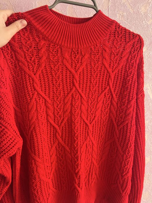 Свитер красный размер л