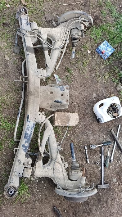 Простая балка бмв е34 с рычагами