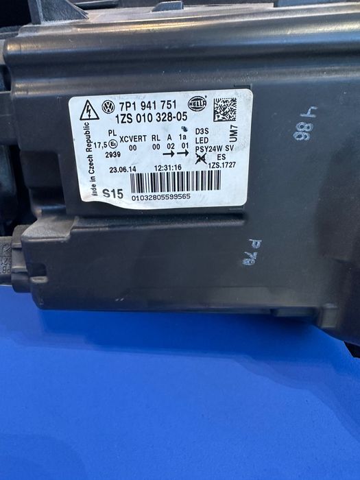 Ляв фар за VW Touareg 2 GEN