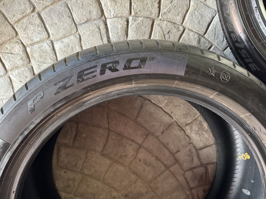 Pirelli 275/40 R21 si 315/35 R21 runflat - se vand si la bucata