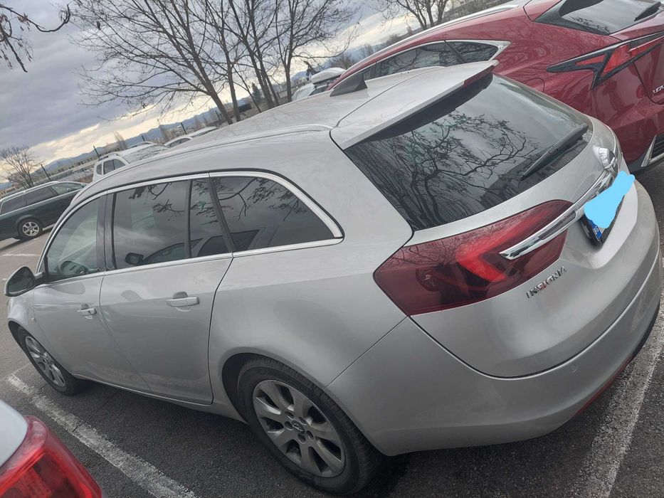 Opel Insignia  - 2016г., в отлично състояние.