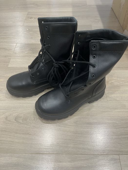 Продам берцы новые