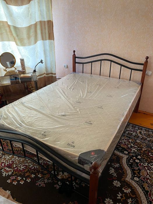 Диван и матрас новая