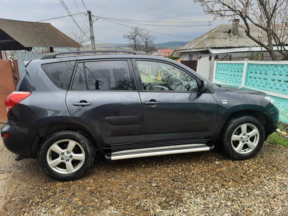 vand toyota rav4 2,2