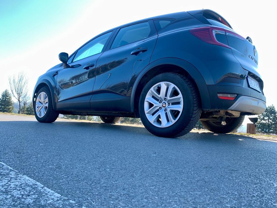 Vând Renault Captur Hybrid