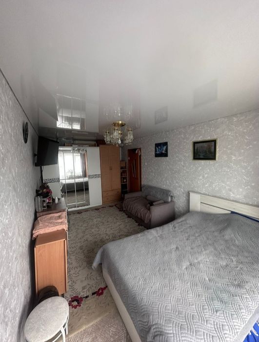 Срочно продам 1 ком на ДК