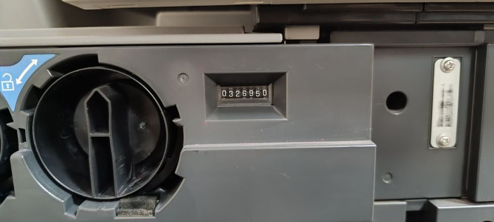 Konica Minolta C284e