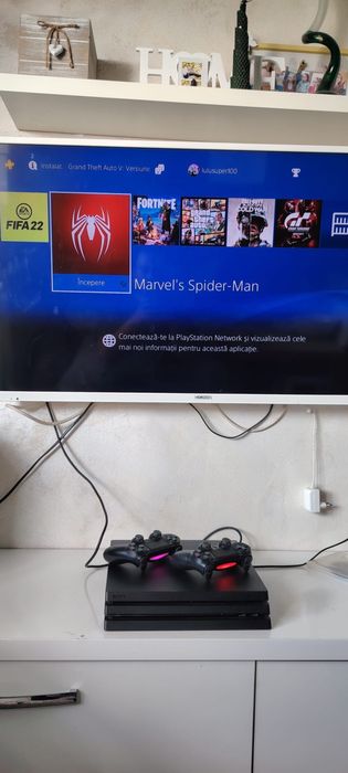 Consola Sony PS4 Pro CUH-7216B GTV