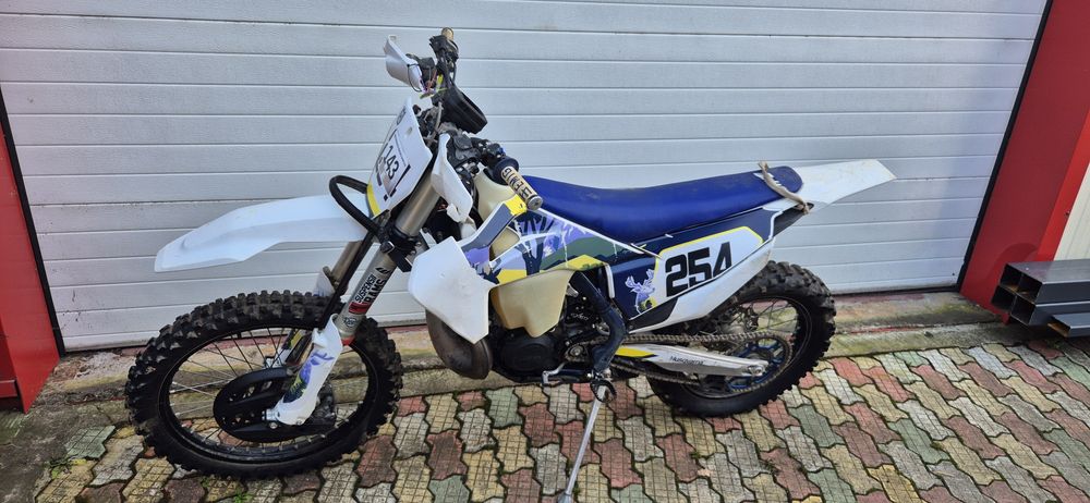 Husqvarna te300i