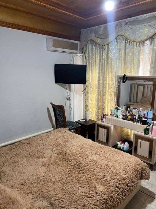 Сагбон тор кучали тупикда 4.11-сот 5-хонали Участка Сотилади