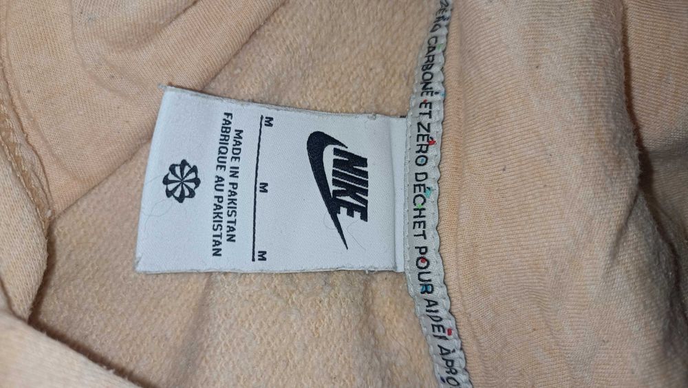 Hanorac Nike 150 lei