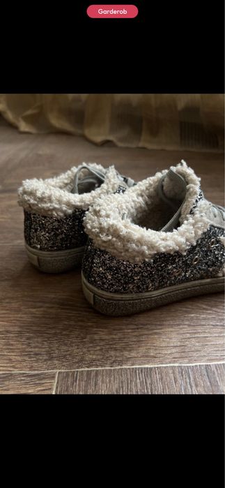 Продам утепленные кеды под golden goose