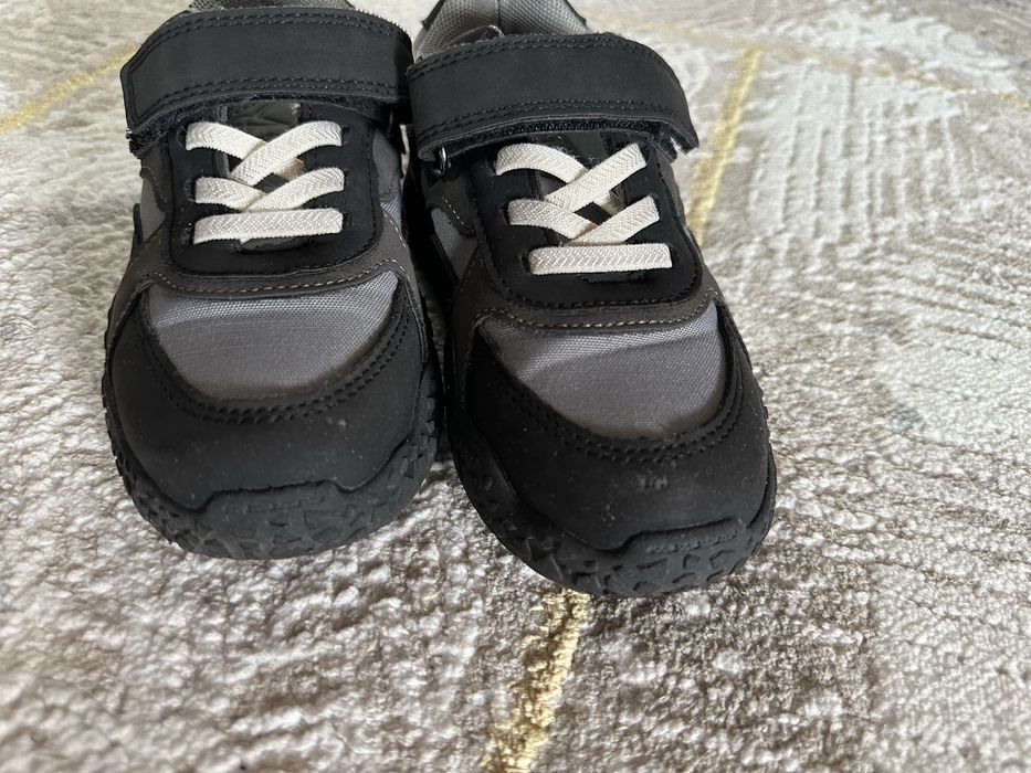 Кроссовки мальчику, 27р