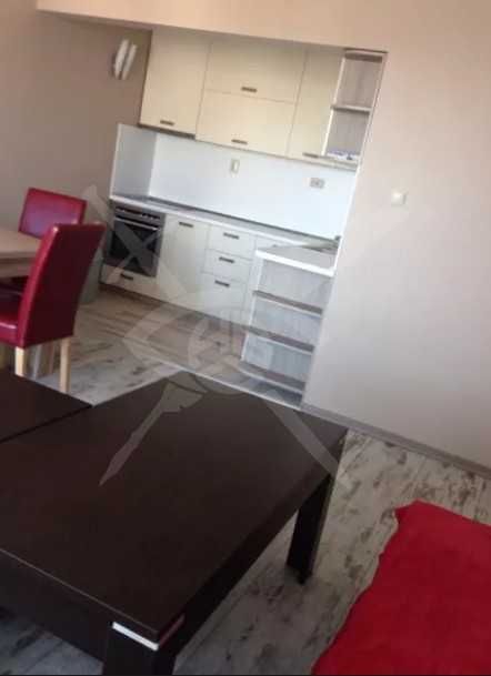 Продава се Тристаен апартамент в Пловдив, Тракия - 81 кв.м за 920 €/кв.м - Снимка #1