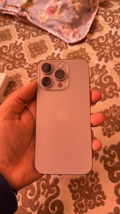 Iphone 16 pro телефон