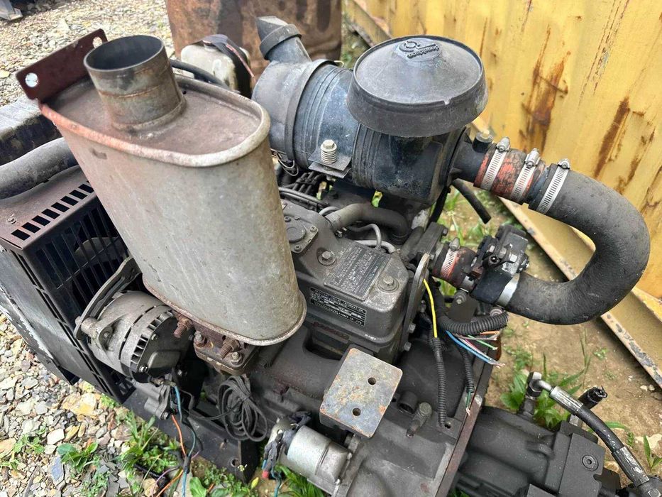 Motor diesel YANMAR, tip 3TNV88, 24kw, echipat complet