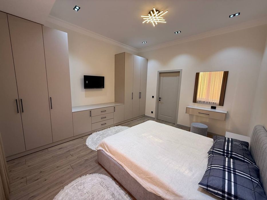 Продается 2/7/13 48м2 в ЖК Aviasozlar plaza, ор-р: рынок Кадышева