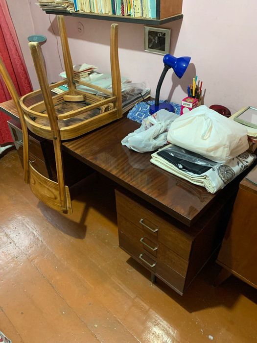 Румынский гарнитур спальный, столовый