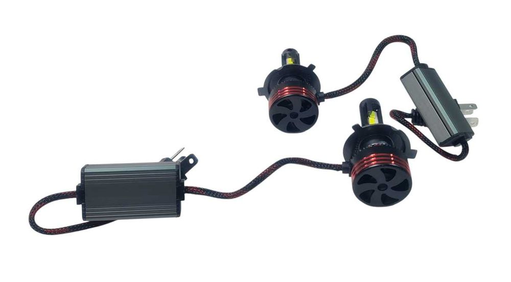 Крушки -Led- в куфарче H4-300W 2бр.к-т