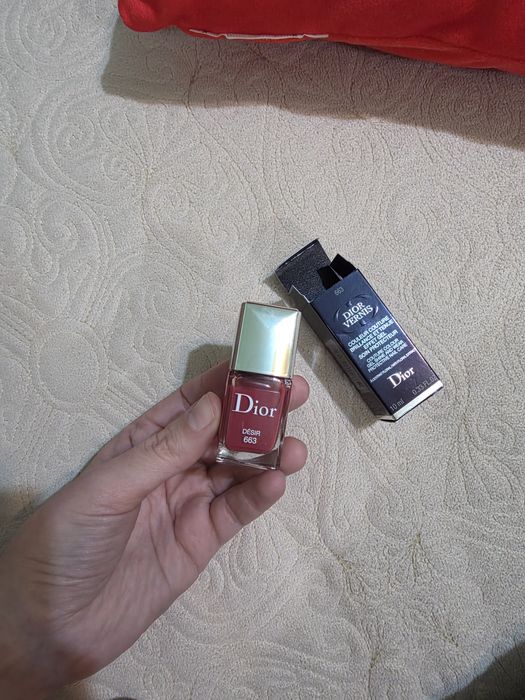 Lac de unghii Dior original, nou